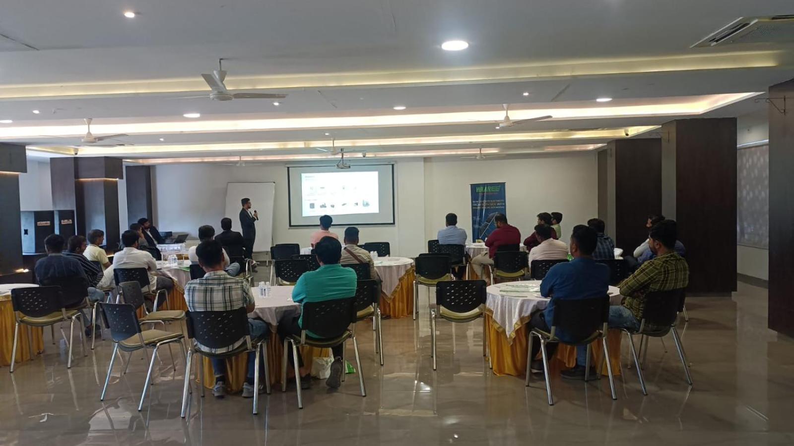 Hotel Shivalik - Mehsana Mahesana Ngoại thất bức ảnh